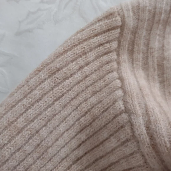 Rag & Bone rib knit v-neck merino wool sweater - Picture 12 of 13